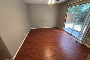 7214 Lilac Ln, Austin, TX 78745 - Photo 10