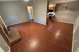 7214 Lilac Ln, Austin, TX 78745 - Photo 4