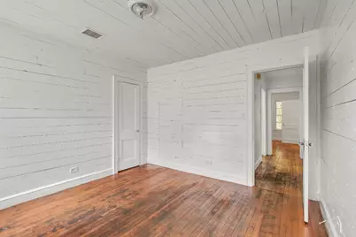 1403 Burns Boulevard, Taylor, TX 76574 - Photo 14