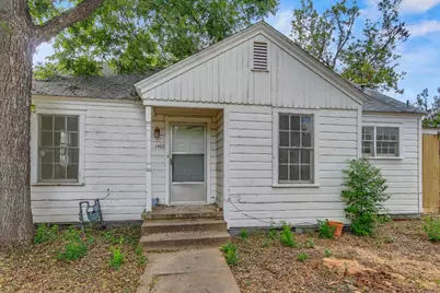 1403 Burns Boulevard, Taylor, TX 76574 - Photo 24