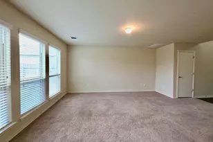 13008 Ship Bell Dr, Manor, TX 78653 - Photo 4