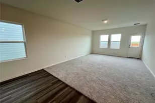 509 Lagoon Dr, Maxwell, TX 78656 - Photo 10