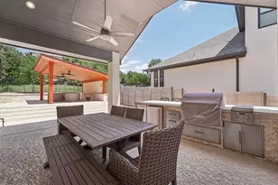 120 Hollytree Ct, Georgetown, TX 78628 - Photo 30