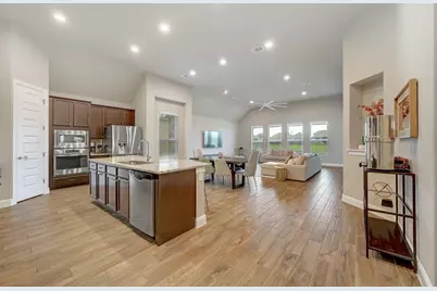 6813 Leonardo Drive, Round Rock, TX 78665 - Photo 6