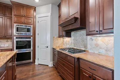 8417 Etienne Cove, Austin, TX 78759 - Photo 6