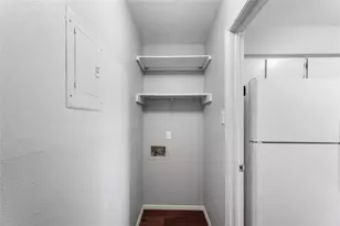 4304 Acropolis Ct, Austin, TX 78759 - Photo 8