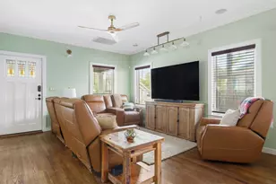 1003 Blanco St, Austin, TX 78703 - Photo 2