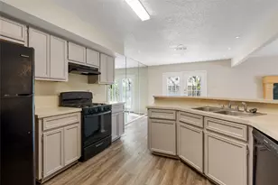 1717 Parkfield Cove, Round Rock, TX 78664 - Photo 4