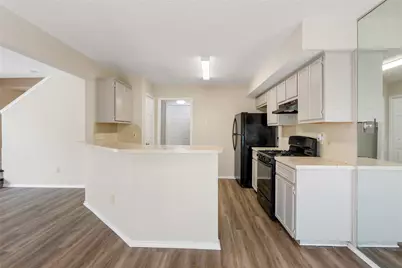 1717 Parkfield Cove, Round Rock, TX 78664 - Photo 2