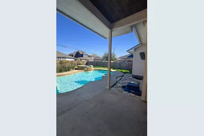 420 Valona Loop, Round Rock, TX 78681 - Photo 2