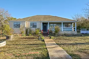 105 Deep Lake Cir, Liberty Hill, TX 78642 - Photo 1