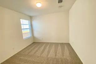 204 Meaningful Dr, Jarrell, TX 76537 - Photo 12