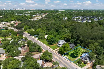 3600 Oak Springs Drive, Austin, TX 78721 - Photo 10
