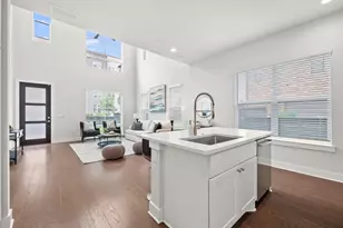 4410 Grotto Dr, Austin, TX 78731 - Photo 14