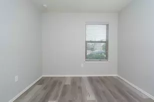 11221 Kirkland Hill Path, Austin, TX 78754 - Photo 12