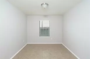 11221 Kirkland Hill Path, Austin, TX 78754 - Photo 10