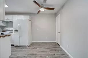 4307 S 1st St, Austin, TX 78745 - Photo 10