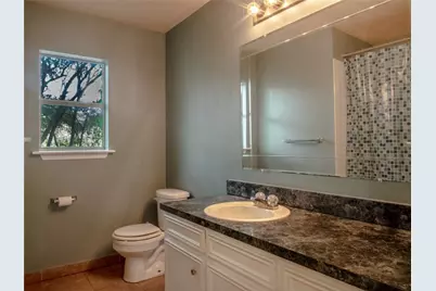 1107 Delano Street, Austin, TX 78721 - Photo 8