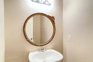 3079 Hill St, Round Rock, TX 78664 - Photo 12