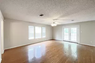 3079 Hill St, Round Rock, TX 78664 - Photo 6
