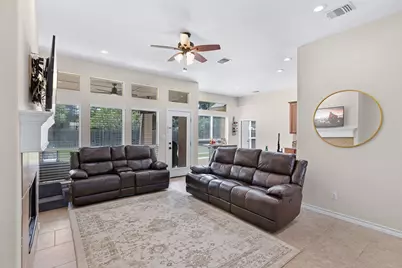 220 Tahitian Drive, Bastrop, TX 78602 - Photo 6