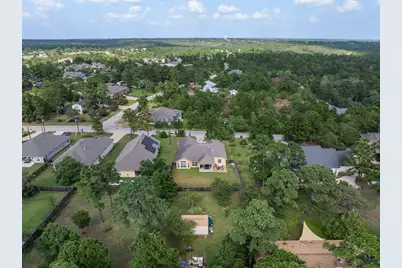 220 Tahitian Drive, Bastrop, TX 78602 - Photo 32