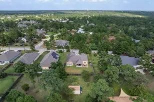 220 Tahitian Dr, Bastrop, TX 78602 - Photo 32