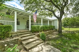 200 Autumn Ridge Dr, Liberty Hill, TX 78642 - Photo 1