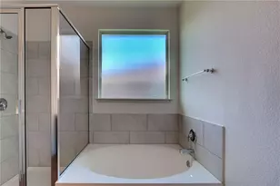 18521 Urbano Dr, Pflugerville, TX 78660 - Photo 12