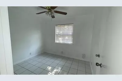 1303 Bonnie Brae Street #B, Austin, TX 78753 - Photo 10