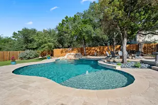 112 Los Altos Dr, Lakeway, TX 78734 - Photo 1