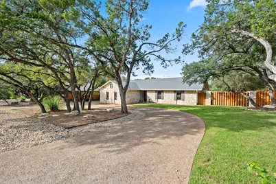 112 Los Altos Drive, Lakeway, TX 78734 - Photo 2