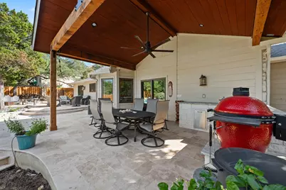 112 Los Altos Drive, Lakeway, TX 78734 - Photo 32