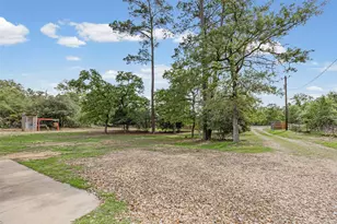 198 W Kelley Rd, Bastrop, TX 78602 - Photo 6