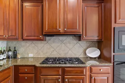 213 Fieldstone Drive, Georgetown, TX 78633 - Photo 14