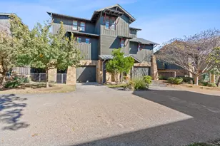 2208 Sea Biscuit Cove, Spicewood, TX 78669 - Photo 2