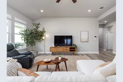 167 Victoria Peak Loop, Dripping Springs, TX 78620 - Photo 4