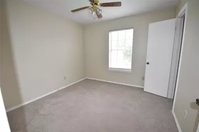 2000 Millay Drive, Austin, TX 78752 - Photo 12