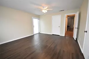 2000 Millay Dr, Austin, TX 78752 - Photo 16