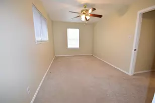 2000 Millay Dr, Austin, TX 78752 - Photo 14