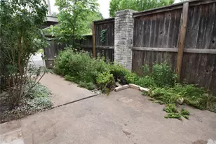2000 Millay Dr, Austin, TX 78752 - Photo 20
