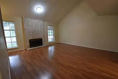 2000 Millay Drive, Austin, TX 78752 - Photo 6