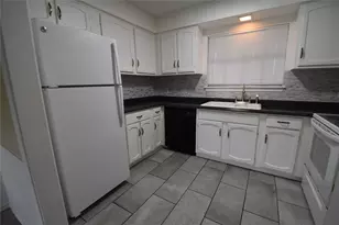 2000 Millay Dr, Austin, TX 78752 - Photo 6