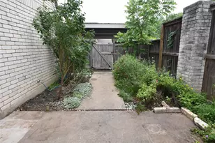 2000 Millay Dr, Austin, TX 78752 - Photo 36