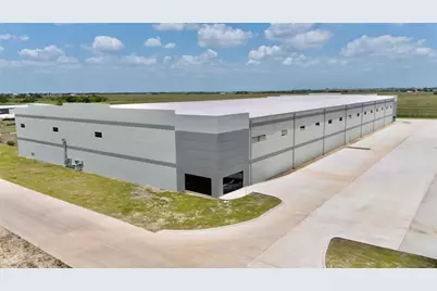 21827 Us-79 Highway, Taylor, TX 76574 - Photo 1