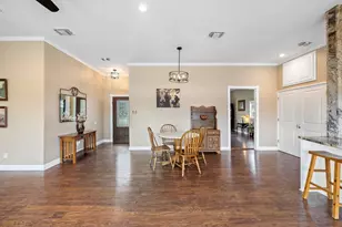 911 Oak Meadow Dr, Dripping Springs, TX 78620 - Photo 6