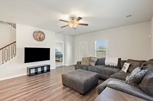 13720 Heartland Dr, Manor, TX 78653 - Photo 8