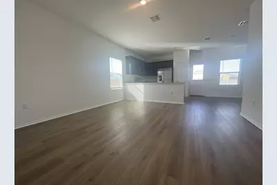 13721 Menard Way, Elgin, TX 78621 - Photo 6