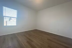13721 Menard Wy, Elgin, TX 78621 - Photo 16