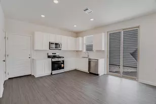 8208 Springsteen Dr, Austin, TX 78744 - Photo 6